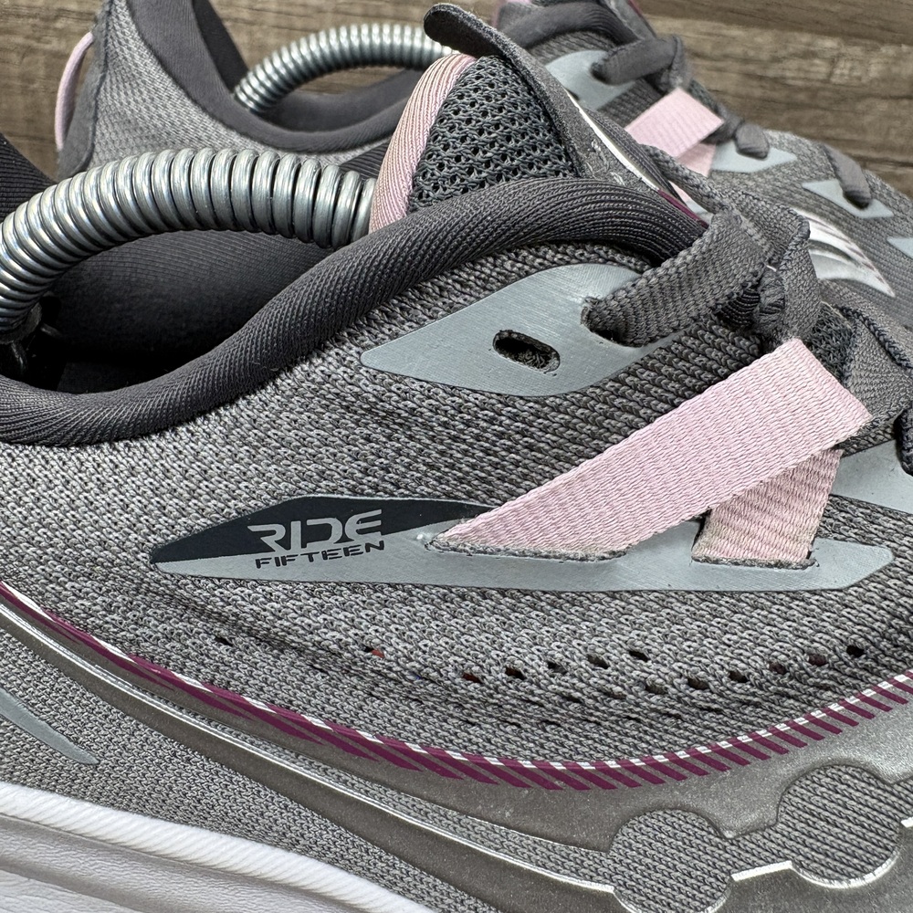Saucony Women's Gray and Pink PWRRUN+ Athletic Running Sneakers - Picture 2 of 10